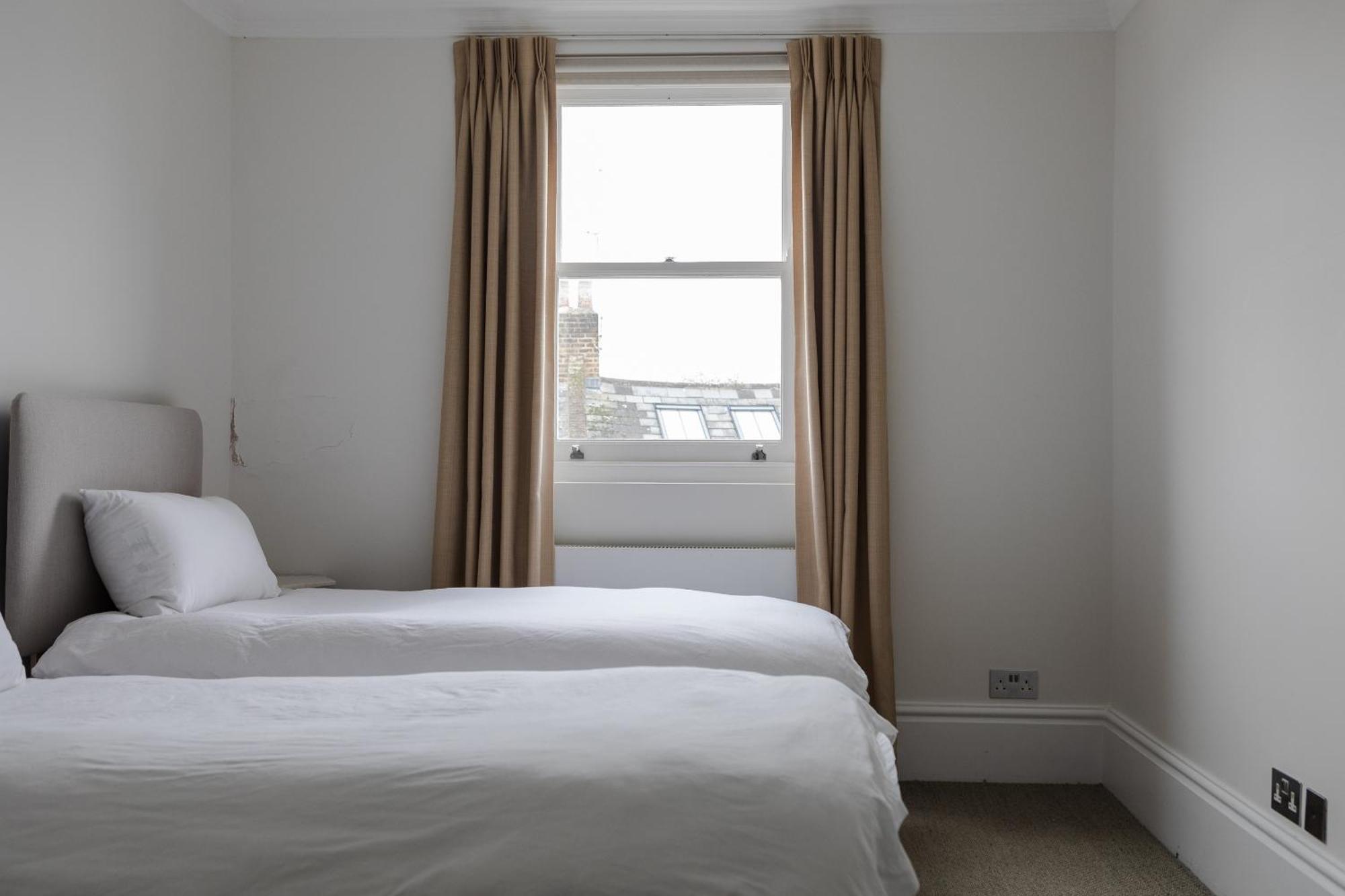 Number 53 - Stunning Maisonette With Parking In Kensington & Chelsea London Ngoại thất bức ảnh