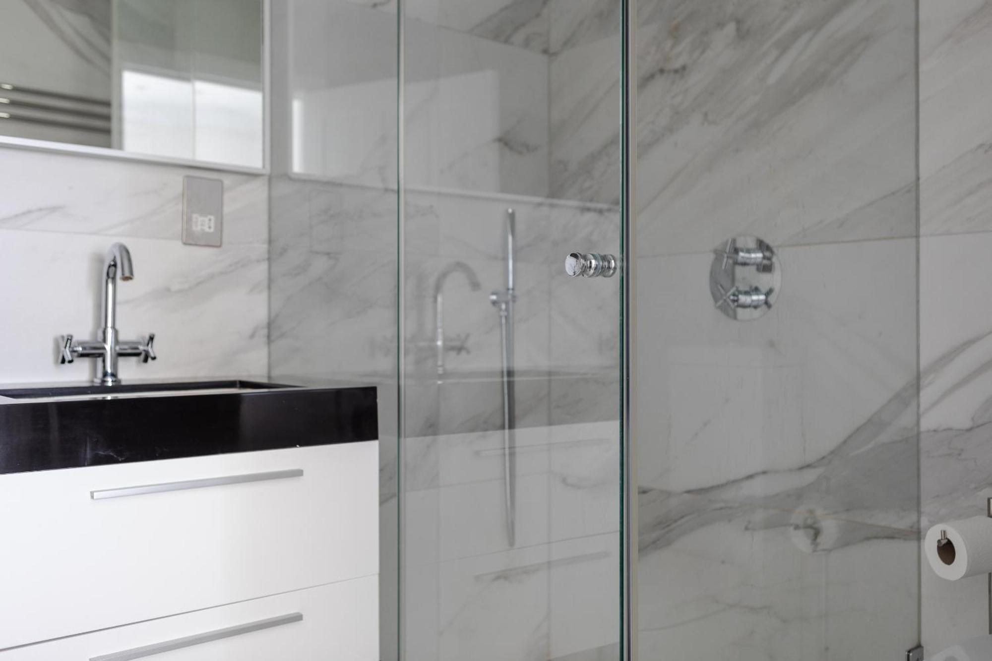 Number 53 - Stunning Maisonette With Parking In Kensington & Chelsea London Ngoại thất bức ảnh